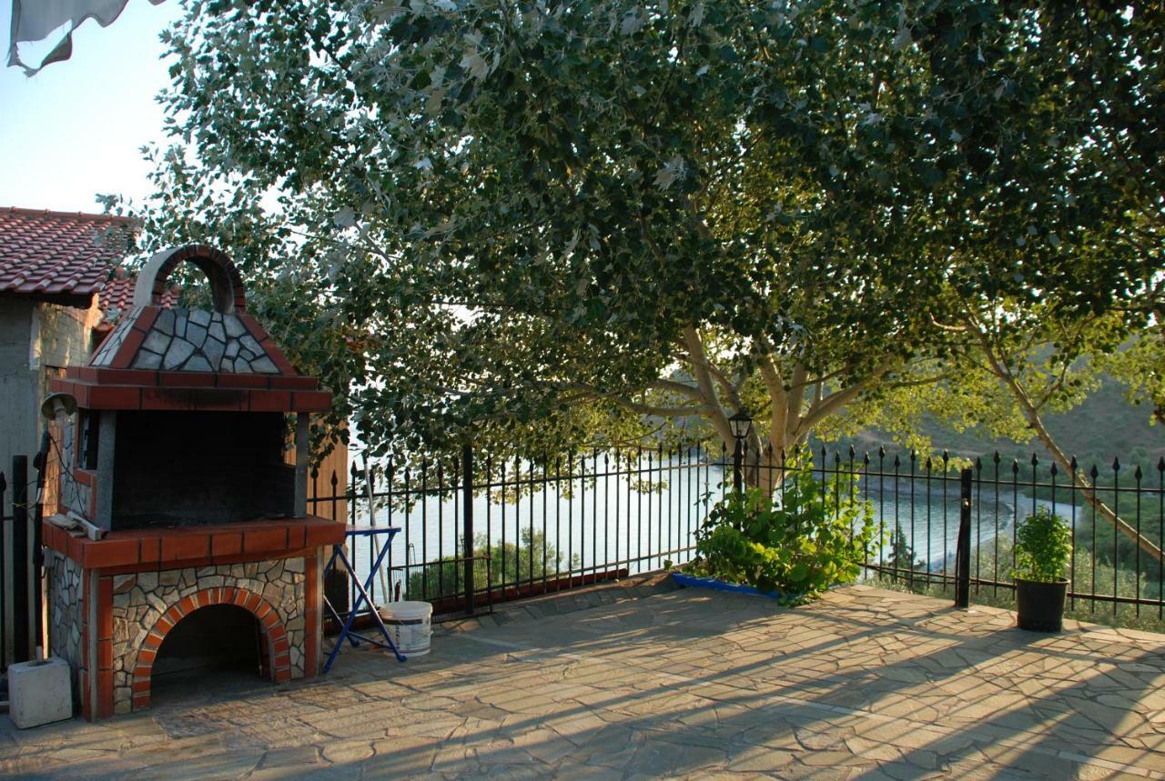 Demi Studios Ammouliani Exterior photo